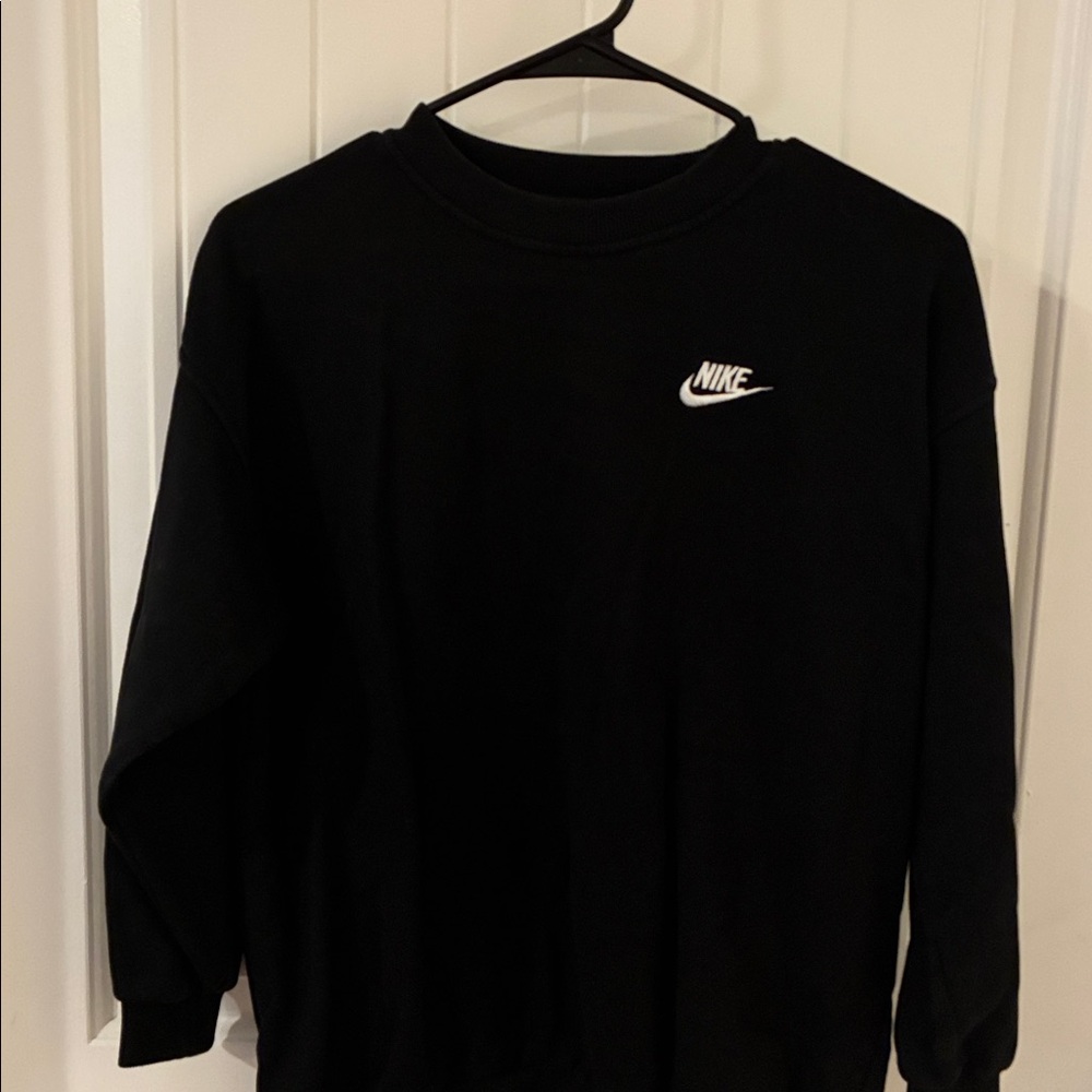 Nike Black Crewneck Sweatshirt